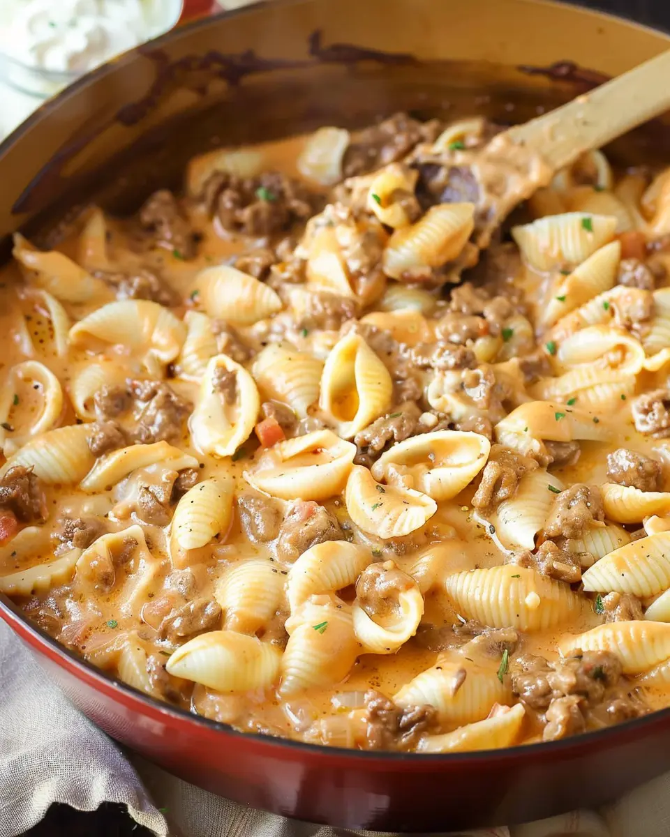 Creamy Beef and Shells: A Comforting Family Meal You’ll Love